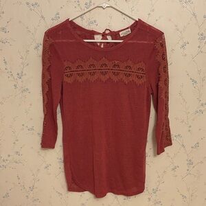 Women's Lace Detail Top